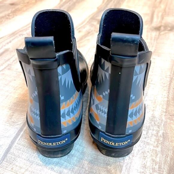 Pendleton pull on Chelsea waterproof rain boots women’s/girls size 5 - Picture 5 of 10